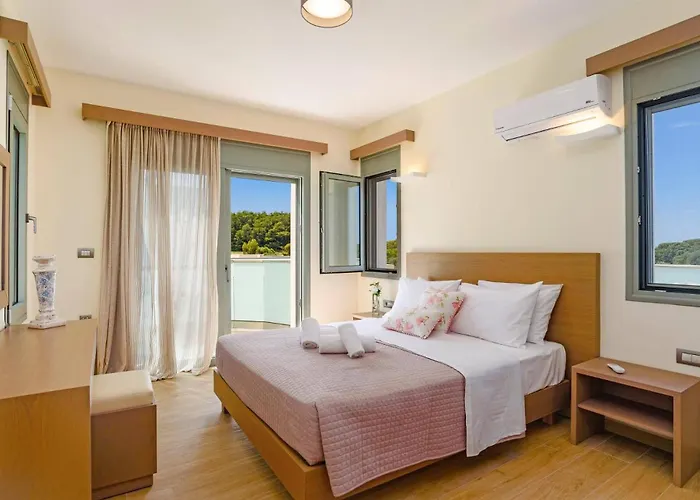 Villa Paleos Aegean By *