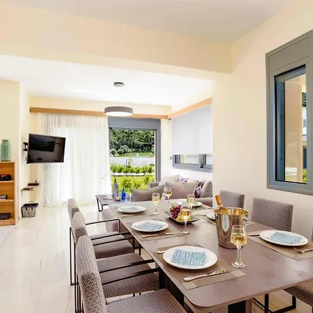 Vila Paleos Aegean By Ialysos (Rhodes)